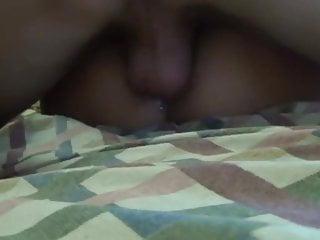 Stiefmutter und Stiefsohn in der Küche