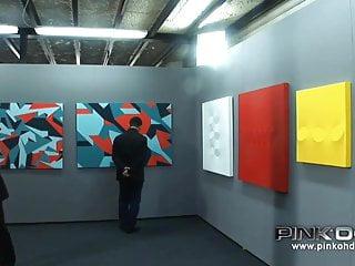 Versaute italienische Schlampe mit dicken Titten beim wilden Dreier