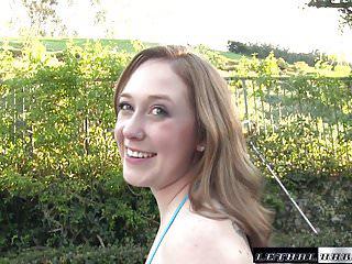 Laci und ihr dicker Arsch machen ihr debut